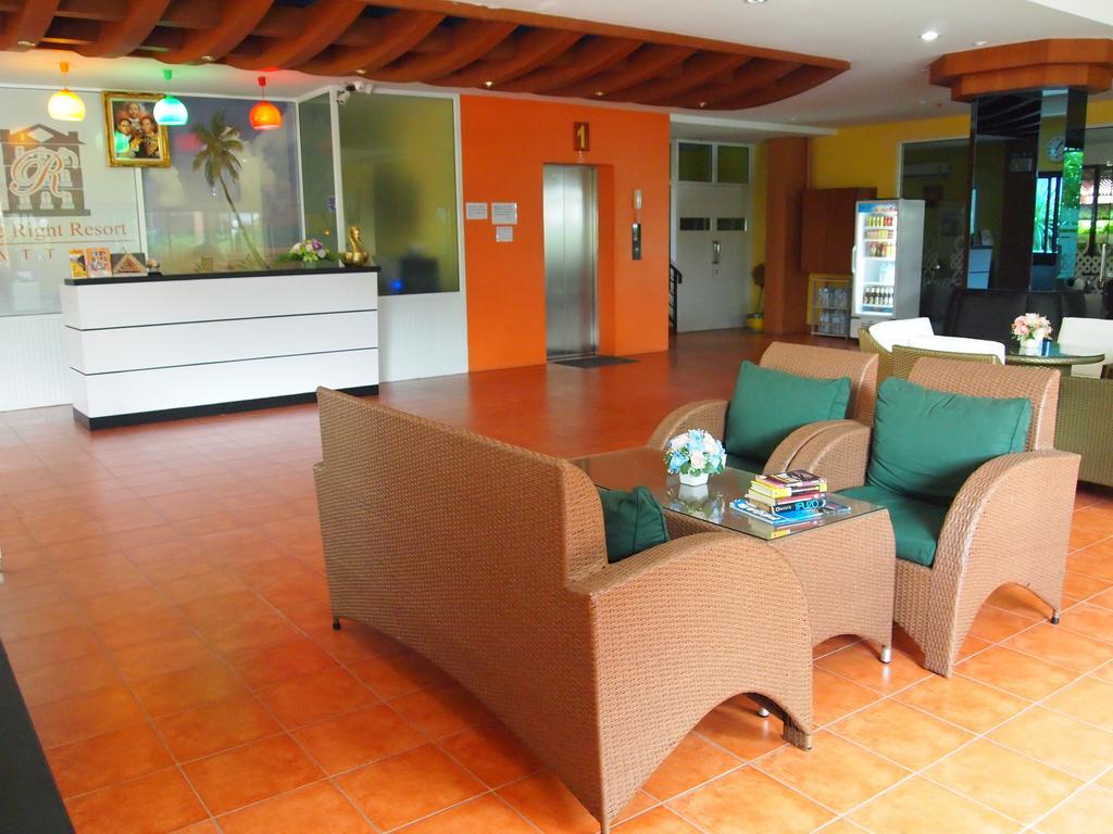 The Right Resort Pattaya Extérieur photo